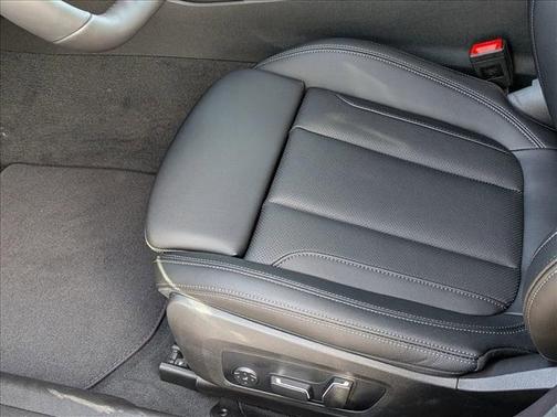 2026 BMW 330 xDrive NA