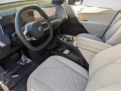 2026 BMW iX xDrive45