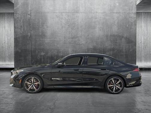2024 BMW 530 i xDrive