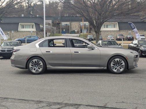 2023 BMW i7 xDrive60