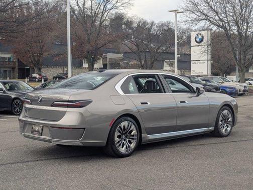 2023 BMW i7 xDrive60