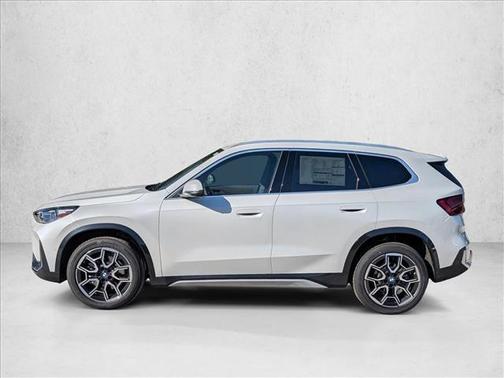 Mineral White Metallic 2026 BMW X1 xDrive28i
