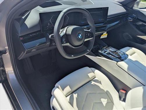 2026 BMW 530 i