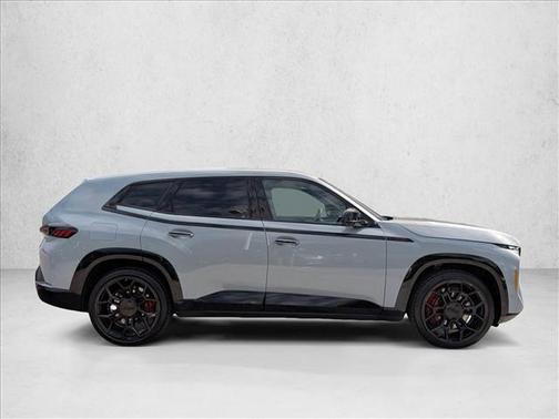 Brooklyn Grey Metallic 2026 BMW XM Label