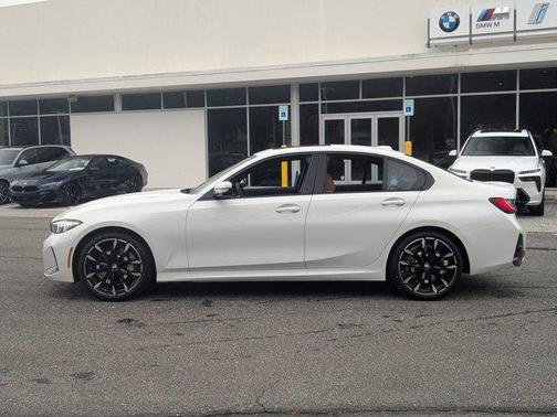 2026 BMW 330 xDrive NA