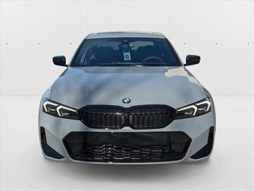2025 BMW 330 i xDrive
