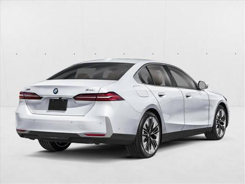 Mineral White Metallic 2027 BMW 540 i xDrive