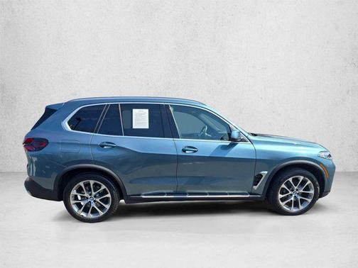 Blue Ridge Mountain Metallic 2024 BMW X5 xDrive40i