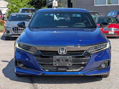 Still Night Pearl 2022 Honda Accord Sport 1.5T