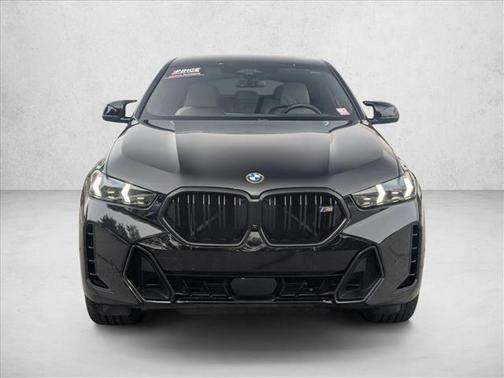 2025 BMW X6 M60i
