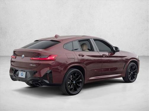 2025 BMW X4 M40i