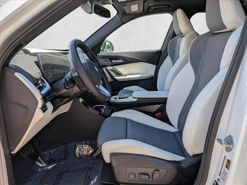 Alpine White 2026 BMW X1 xDrive28i