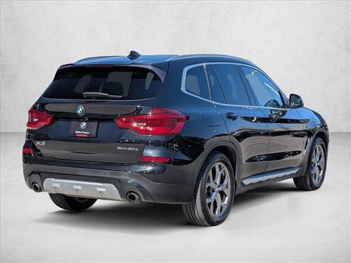 Black Sapphire Metallic 2021 BMW X3 PHEV xDrive30e