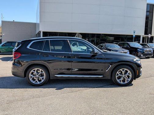 Black Sapphire Metallic 2021 BMW X3 PHEV xDrive30e