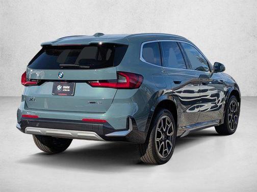 Cape York Green Metallic 2026 BMW X1 xDrive28i