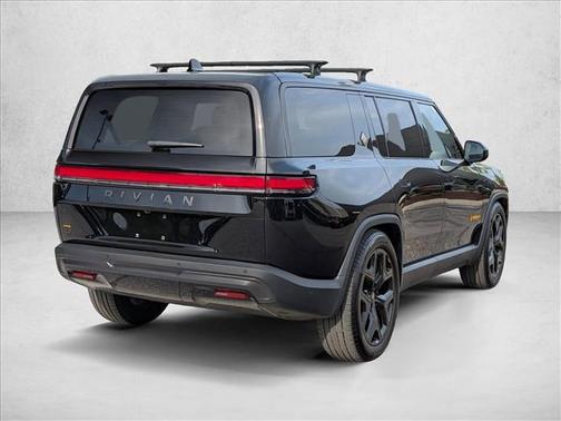 Midnight [Black] 2025 Rivian R1S Ascend Tri Motor Max Pack