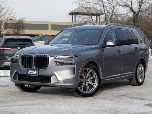 2025 BMW X7 xDrive40i