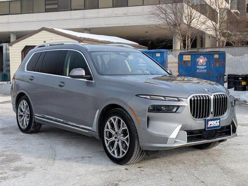 2025 BMW X7 xDrive40i