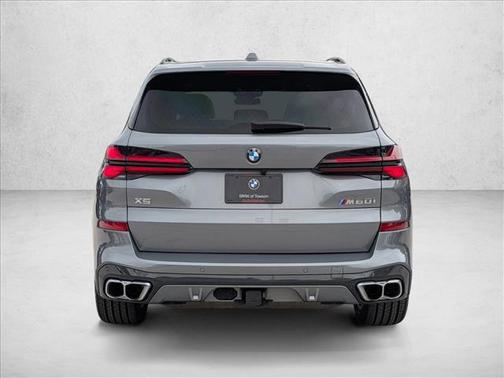Skyscraper Grey Metallic 2025 BMW X5 M60i