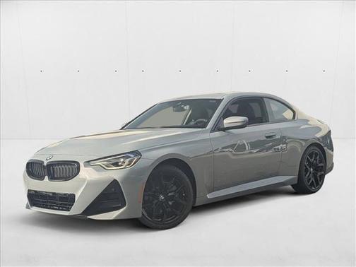 2025 BMW 230 i xDrive