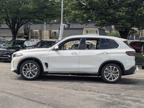 2026 BMW X5 PHEV xDrive50e