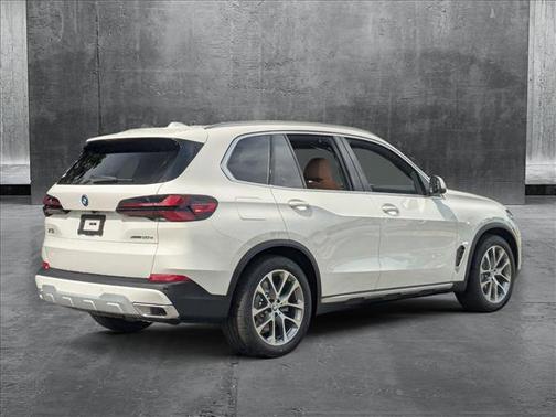 2026 BMW X5 PHEV xDrive50e