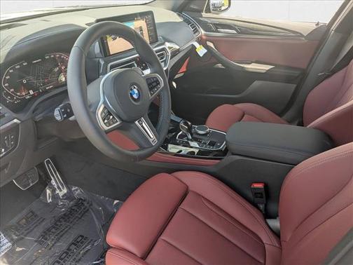 2025 BMW X4 M40i