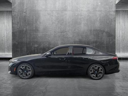 2025 BMW i5 eDrive40