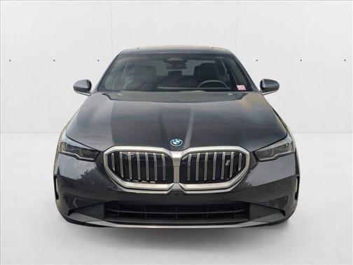 2026 BMW i5 xDrive40