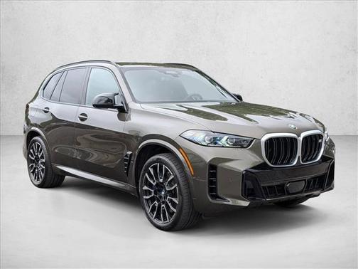 Manhattan Green 2026 BMW X5 M60i