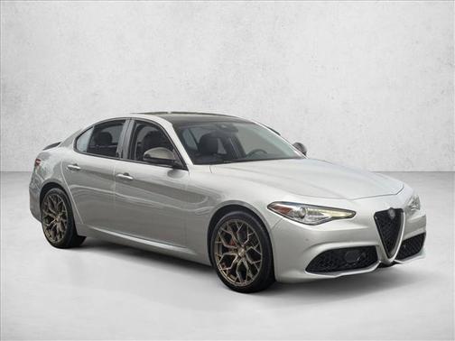 2018 Alfa Romeo Giulia Base