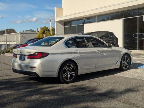 2022 BMW 530 i xDrive
