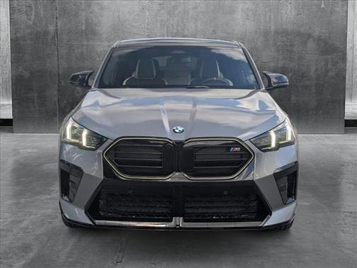 2025 BMW X2 M35i