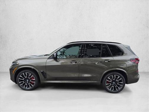 Manhattan Green Metallic 2026 BMW X5 M60i