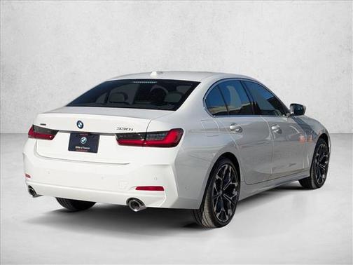 2026 BMW 330 xDrive NA