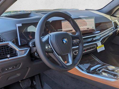 Tanzanite Blue II Metallic 2026 BMW X5 xDrive40i