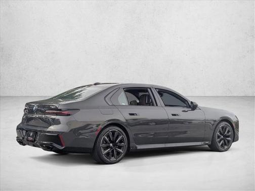 2026 BMW 760 760i xDrive