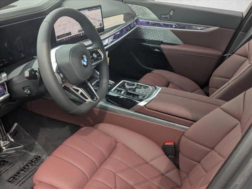 2026 BMW 760 760i xDrive