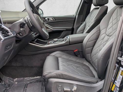 Black Sapphire Metallic 2026 BMW X5 PHEV xDrive50e