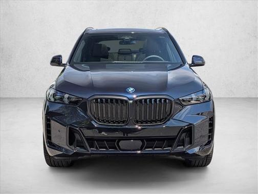 Carbon Black Metallic 2026 BMW X5 PHEV xDrive50e