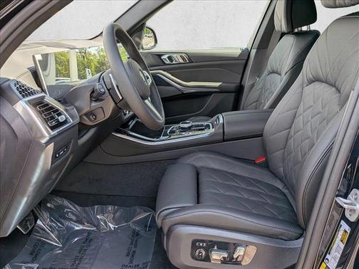 Carbon Black Metallic 2026 BMW X5 PHEV xDrive50e