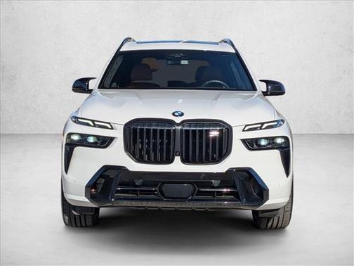 Alpine White 2024 BMW X7 M60i