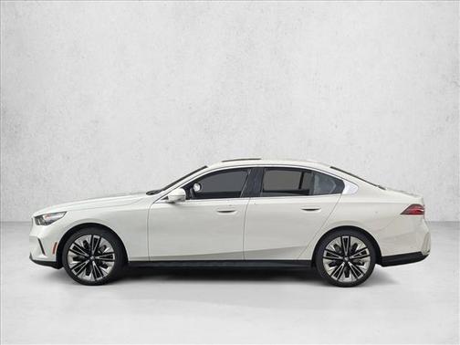 2026 BMW 530 i xDrive