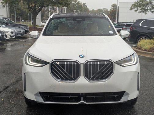 Mineral White Metallic 2026 BMW X3 30 xDrive