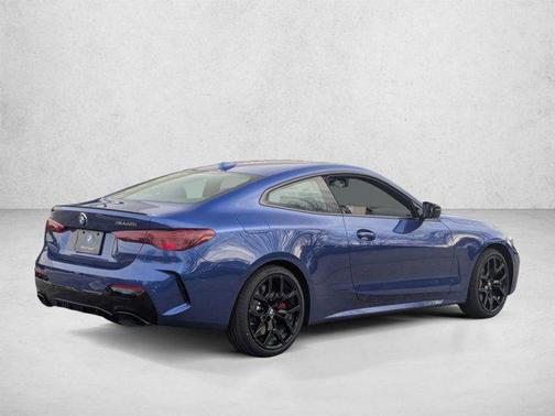 Portimao Blue Metallic 2026 BMW M440 i xDrive