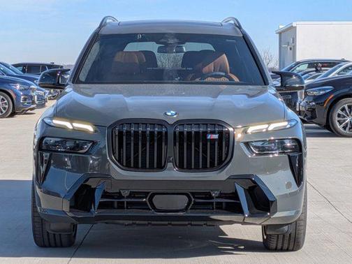 2026 BMW X7 M60i
