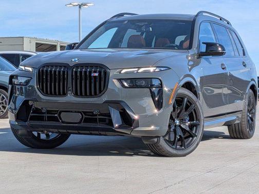 2026 BMW X7 M60i