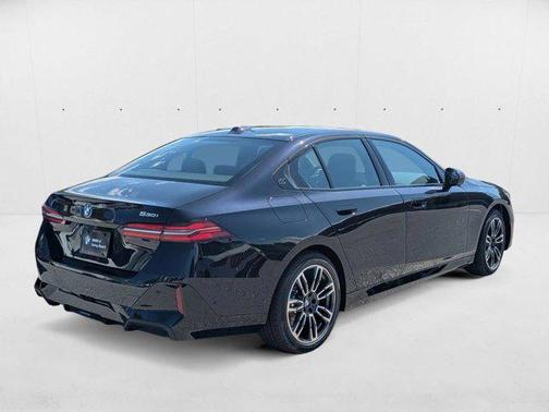Carbon Black Metallic 2026 BMW 530 530i
