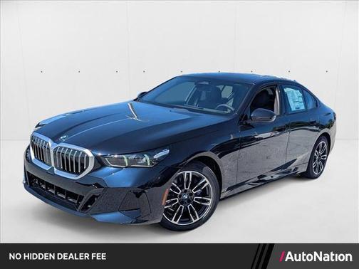Carbon Black Metallic 2026 BMW 530 530i