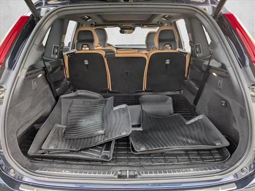 2019 Volvo XC90 T6 Inscription